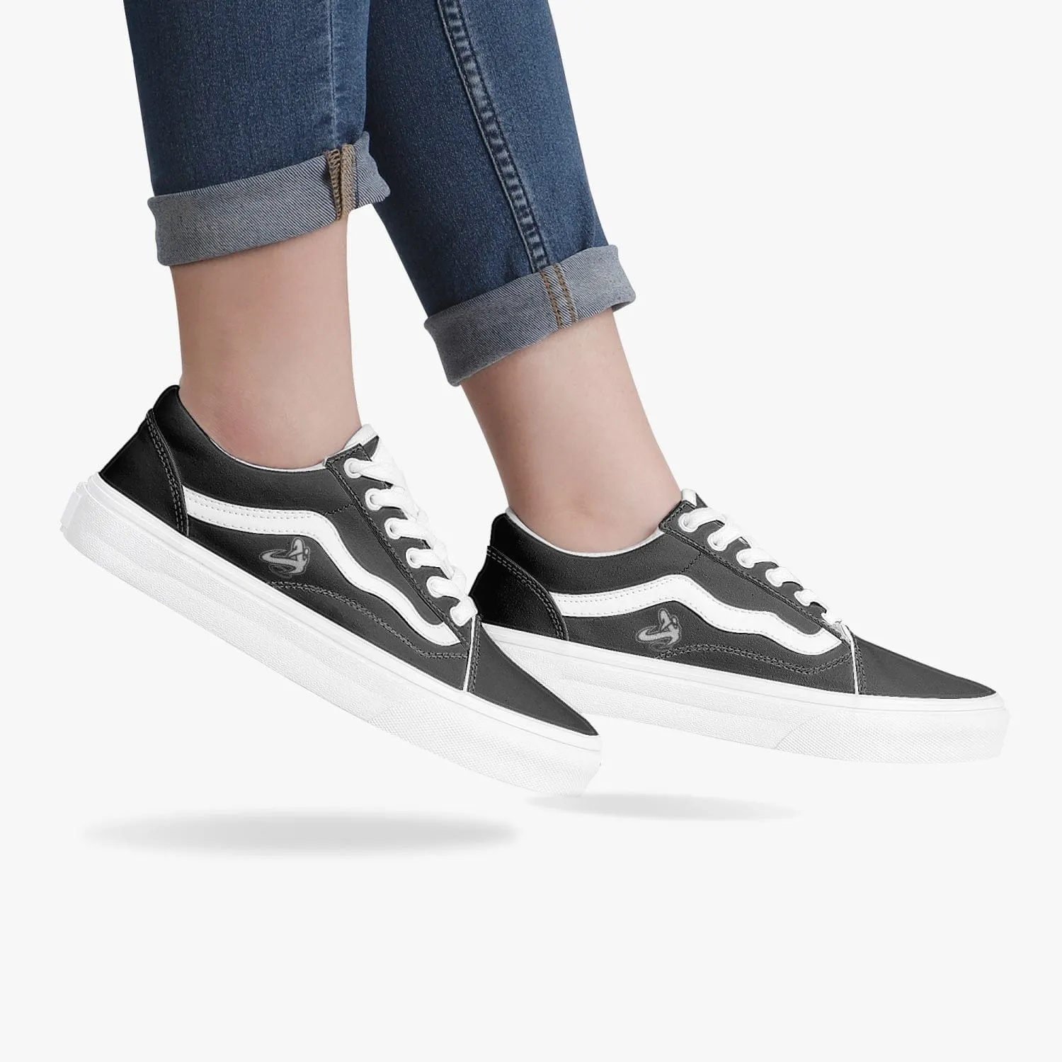 Athletic Apparatus Black Trendy Low-Top Canvas Sneakers