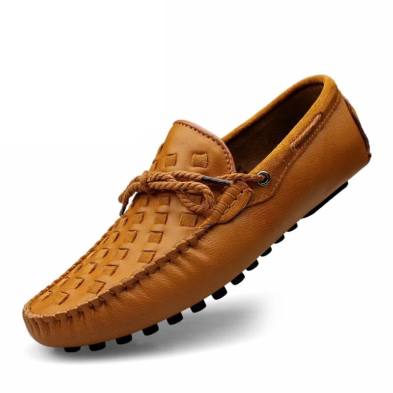 Breathable Comfortable Checkered Embossing Leather Loafers