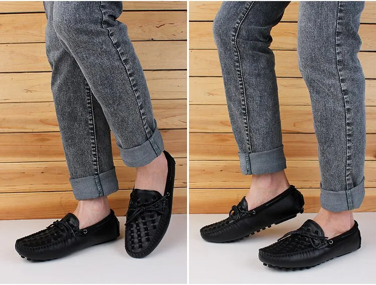 Breathable Comfortable Checkered Embossing Leather Loafers