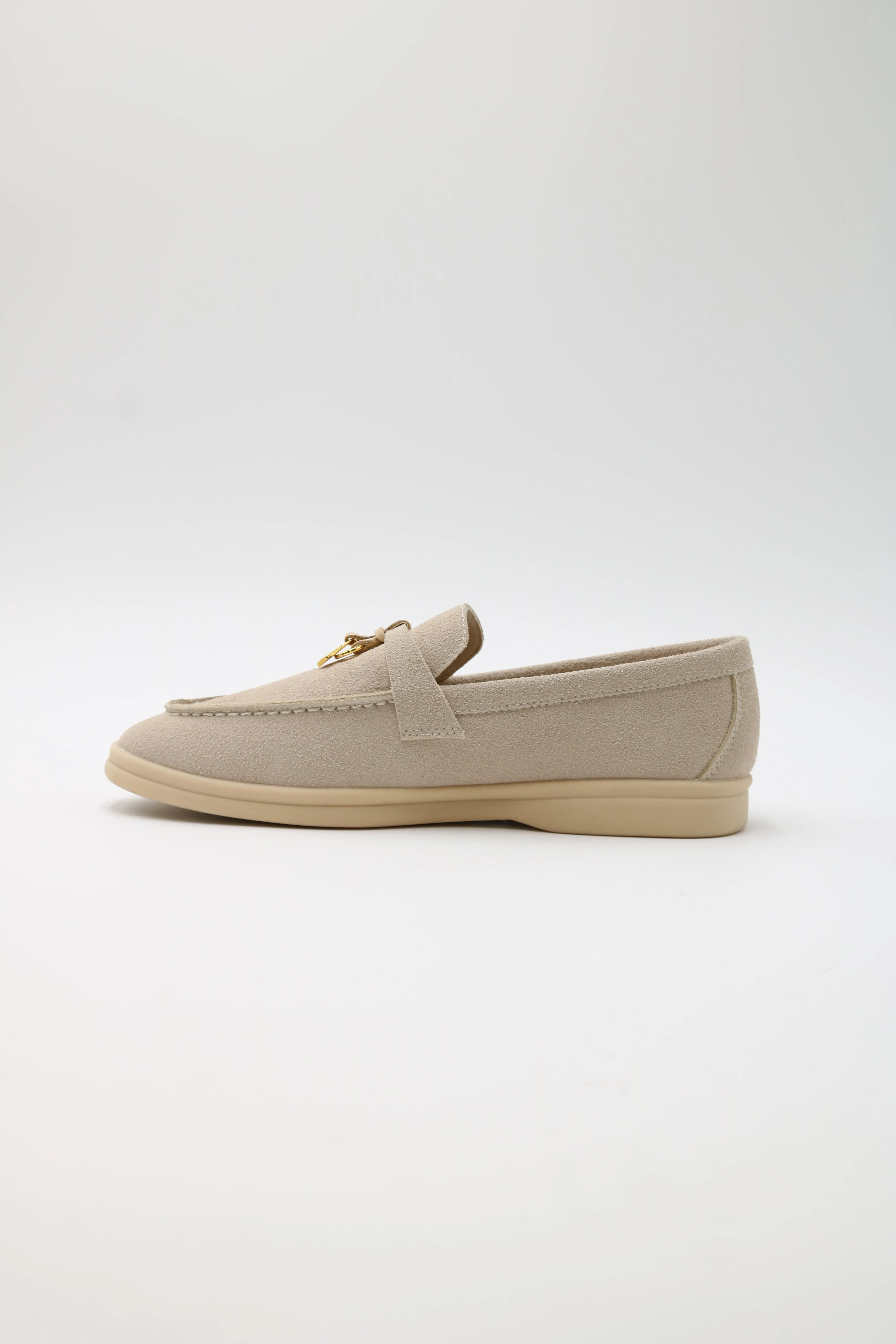 CHARLIE-01 Gold-Accent Loafers