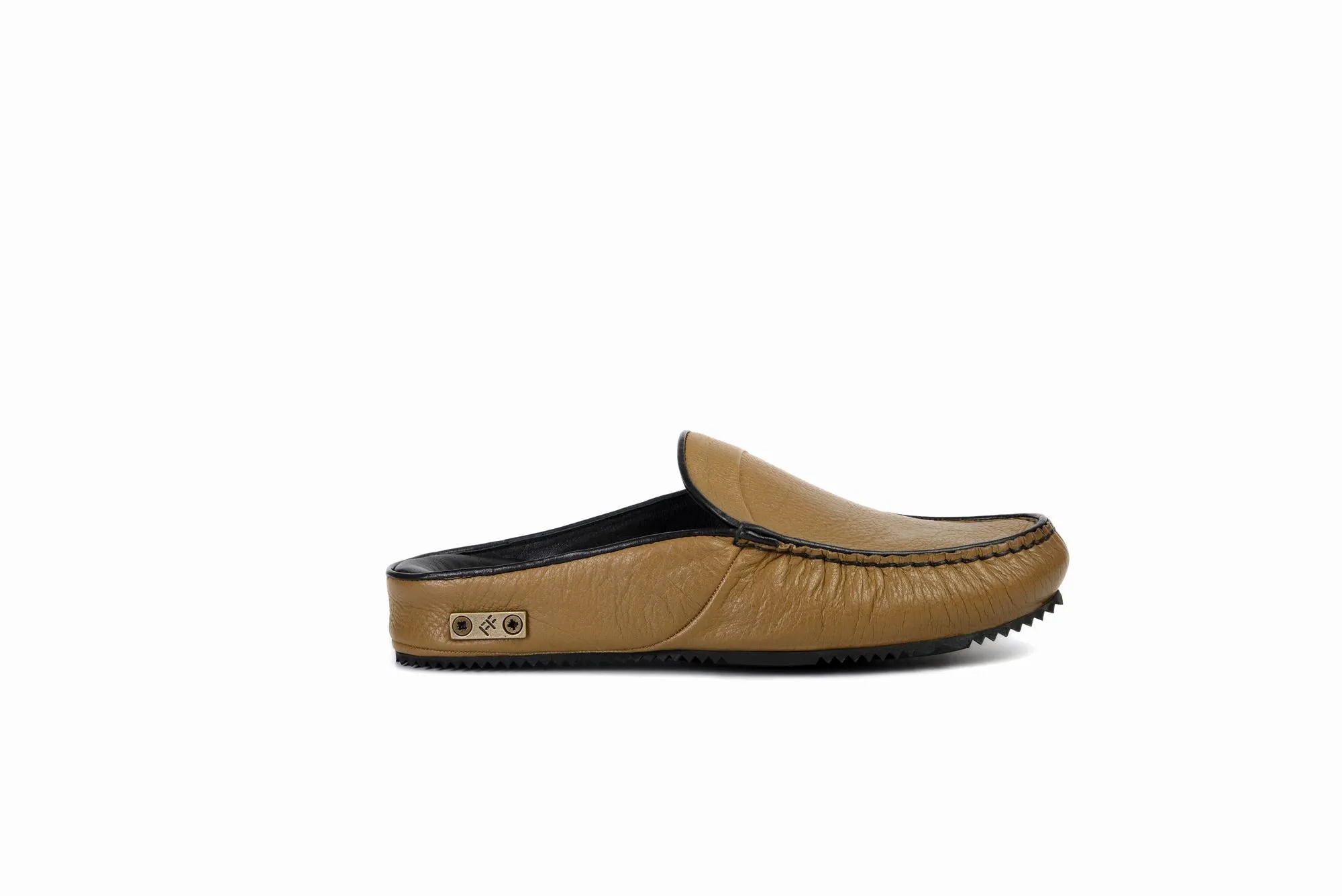 FOOT FEDERATION MOC-TOE WOMEN'S LEATHER SLIPPER WALNUT